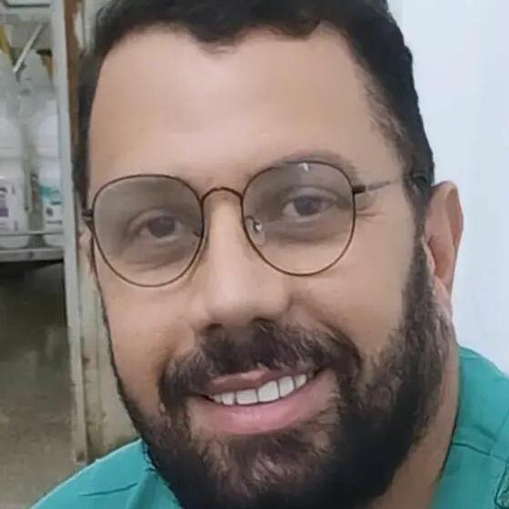 Prof. Lourival Saturnino